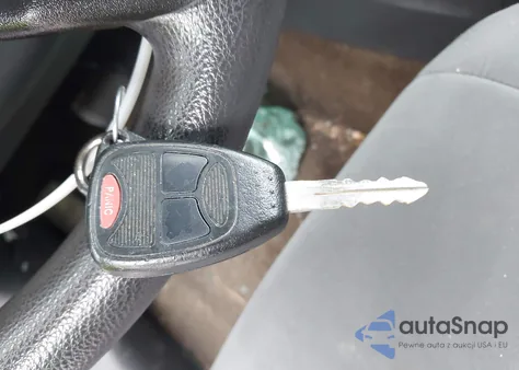 2016 Jeep Compass Sport из США, поврежденный, VIN 1C4NJDBB9GD566833